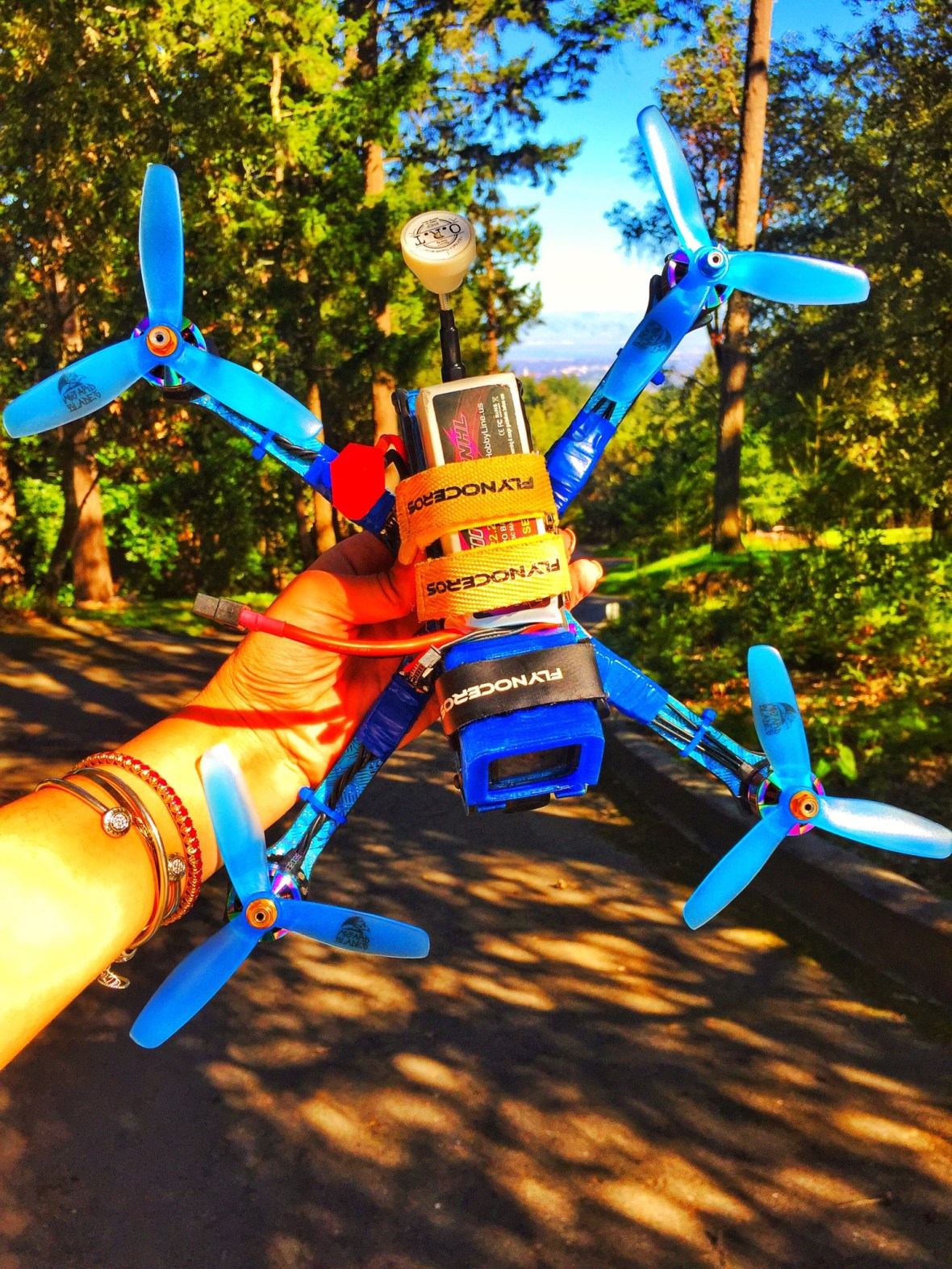 8109ABD6-19DC-4B09-8787-9C2A14693B0F